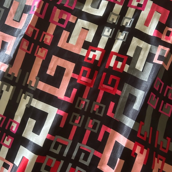 GIVENCHY Vintage 100% Silk Scarf - Picture 4 of 7